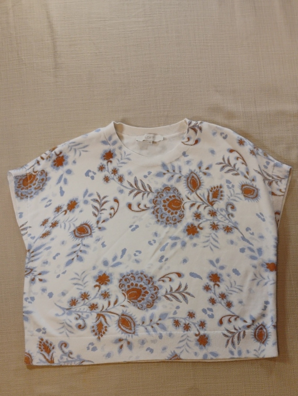 Women's Size Large Loft Cream Knit Top with Blue & Brown Floral Paisley Pattern